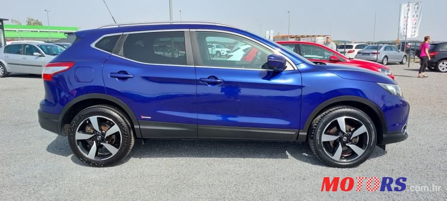 2015' Nissan Qashqai photo #5