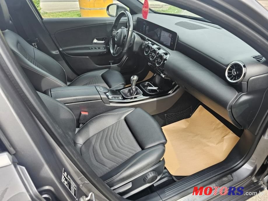 2020' Mercedes-Benz A-Klasa 180 D photo #5
