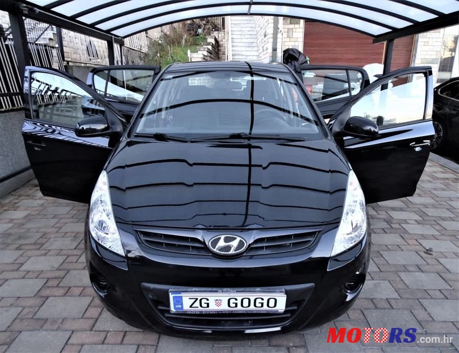 2009' Hyundai i20 1,2 photo #5