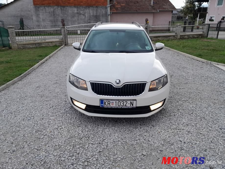 2014' Skoda Octavia Combi photo #3