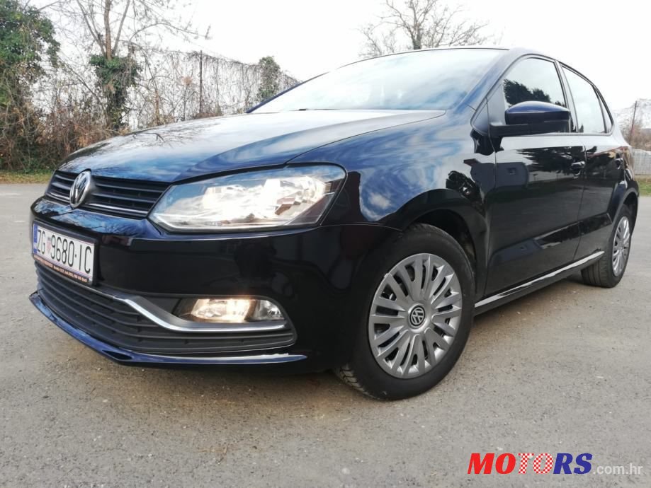 2017' Volkswagen Polo photo #1
