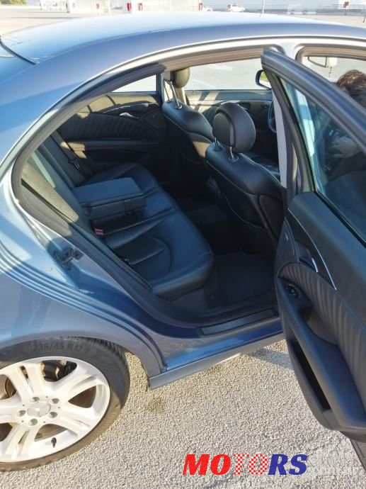 2003' Mercedes-Benz E-Klasa 270 Cdi photo #4