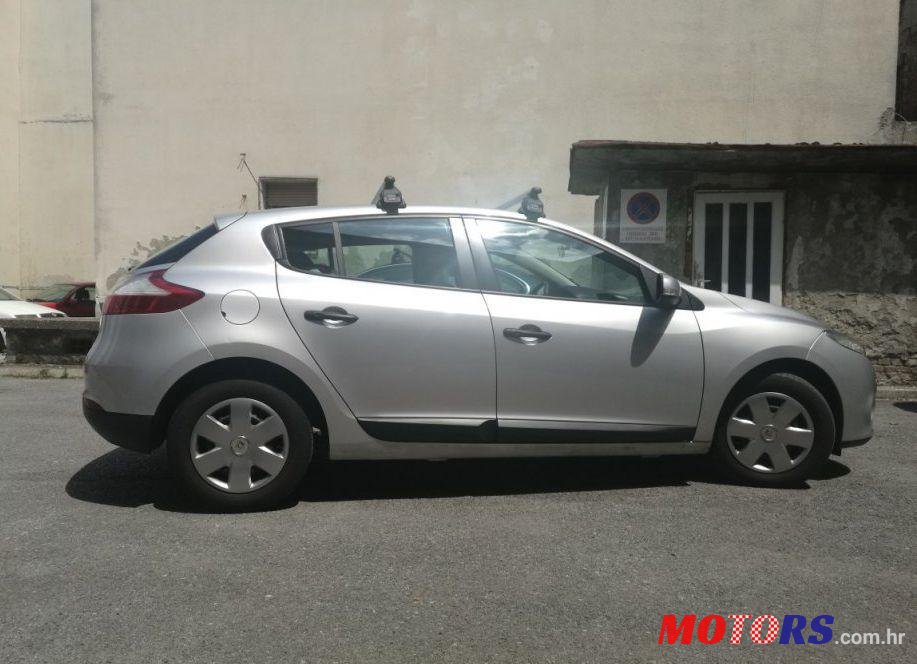 2010' Renault Megane 1,5 Dci photo #1