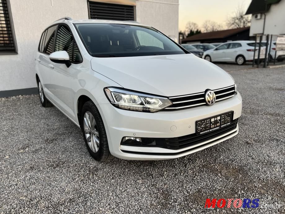 2017' Volkswagen Touran 2,0 Tdi photo #3