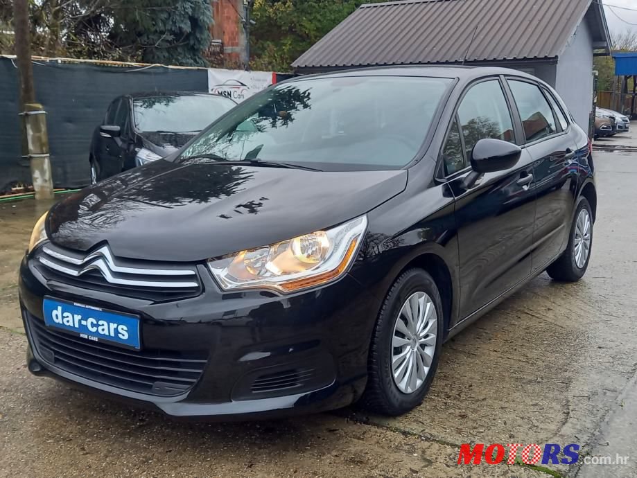 2011' Citroen C4 photo #5