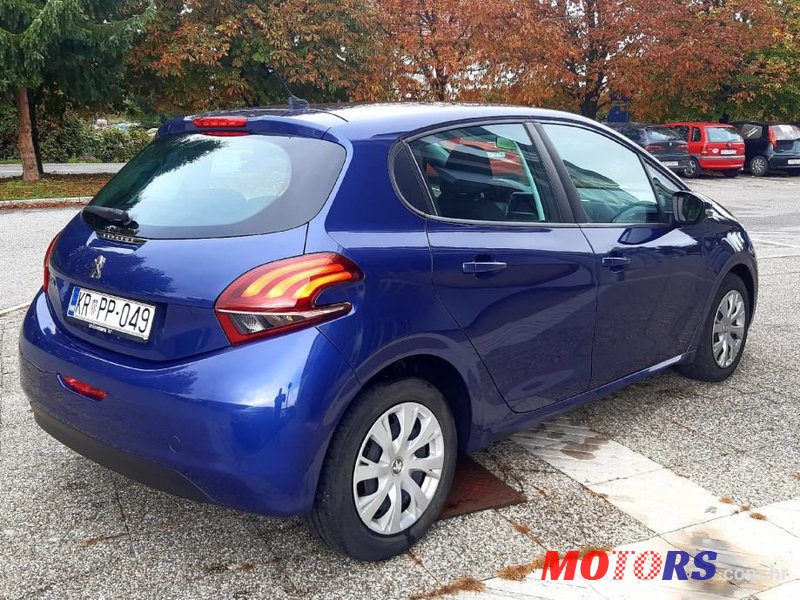 2018' Peugeot 208 1,6 Bluehdi photo #5