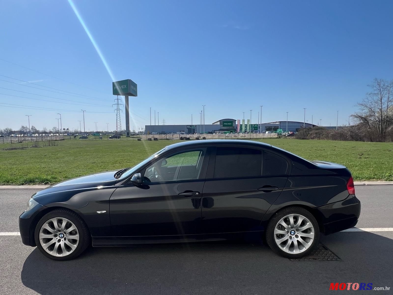2009' BMW Serija 3 320D photo #2