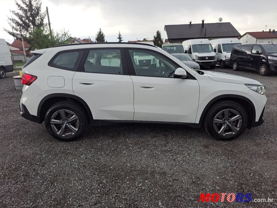 2022' BMW X1 Sdrive18D photo #4