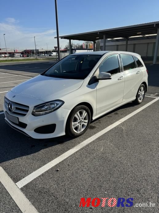 2015' Mercedes-Benz B-Klasa 180 Cdi photo #3