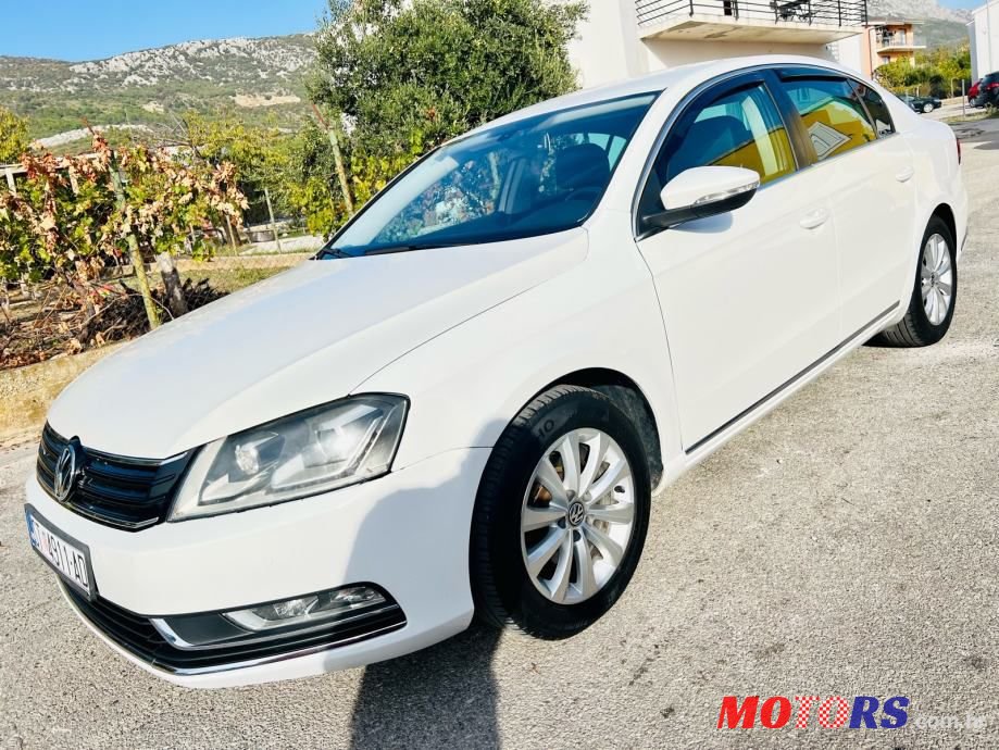 2012' Volkswagen Passat photo #4