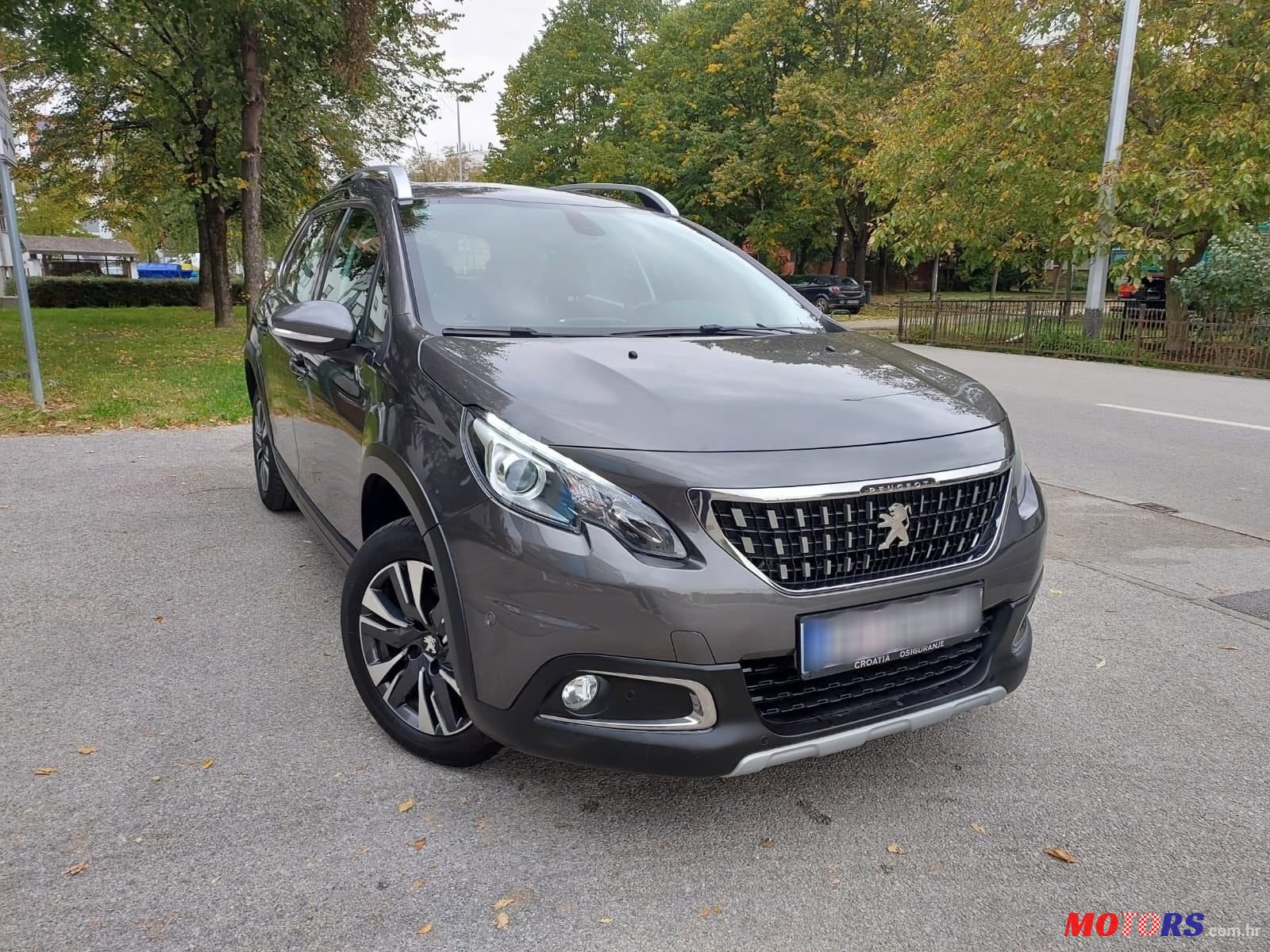 2017' Peugeot 2008 1,6 Bluehdi photo #3