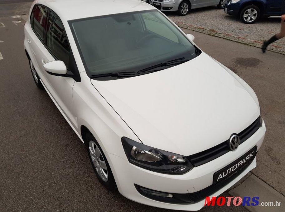 2014' Volkswagen Polo 1,6 Tdi photo #1