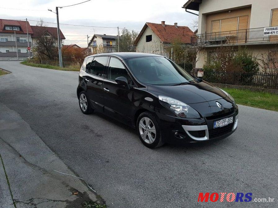 2009' Renault Scenic 1,9 Dci photo #1