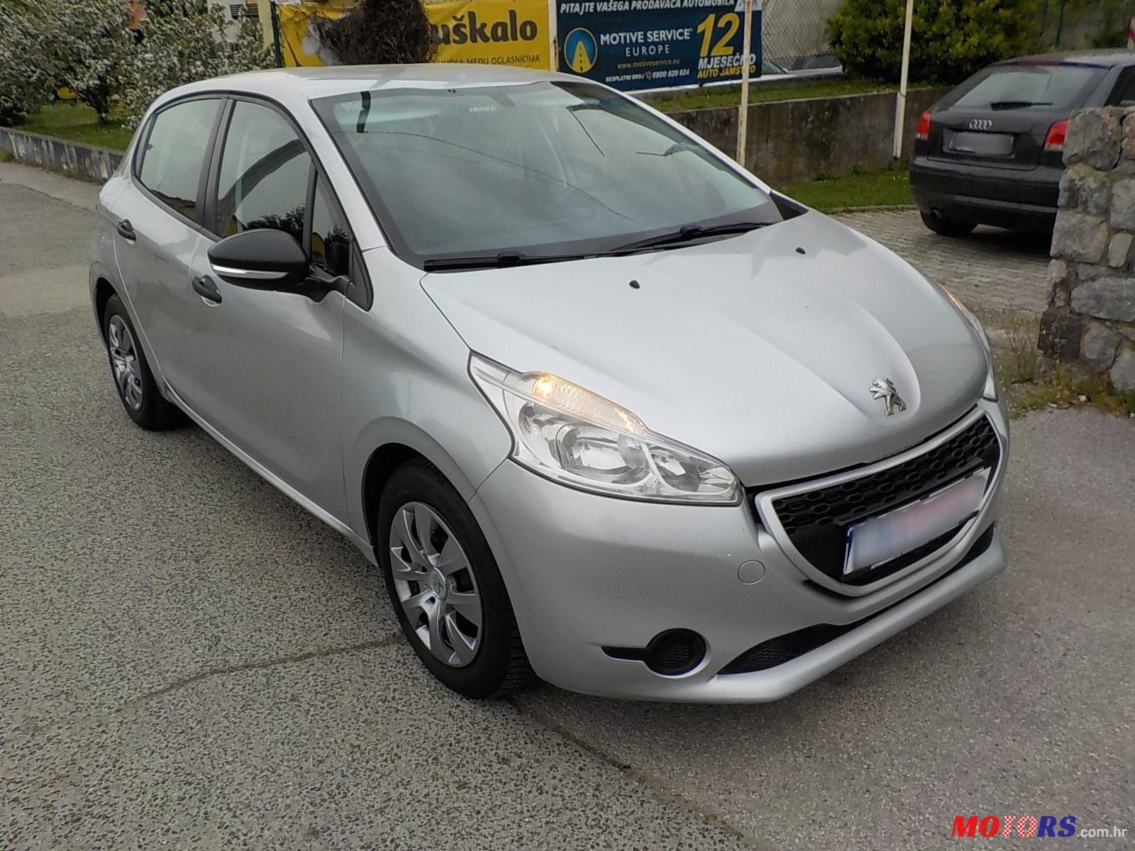 2014' Peugeot 208 photo #2