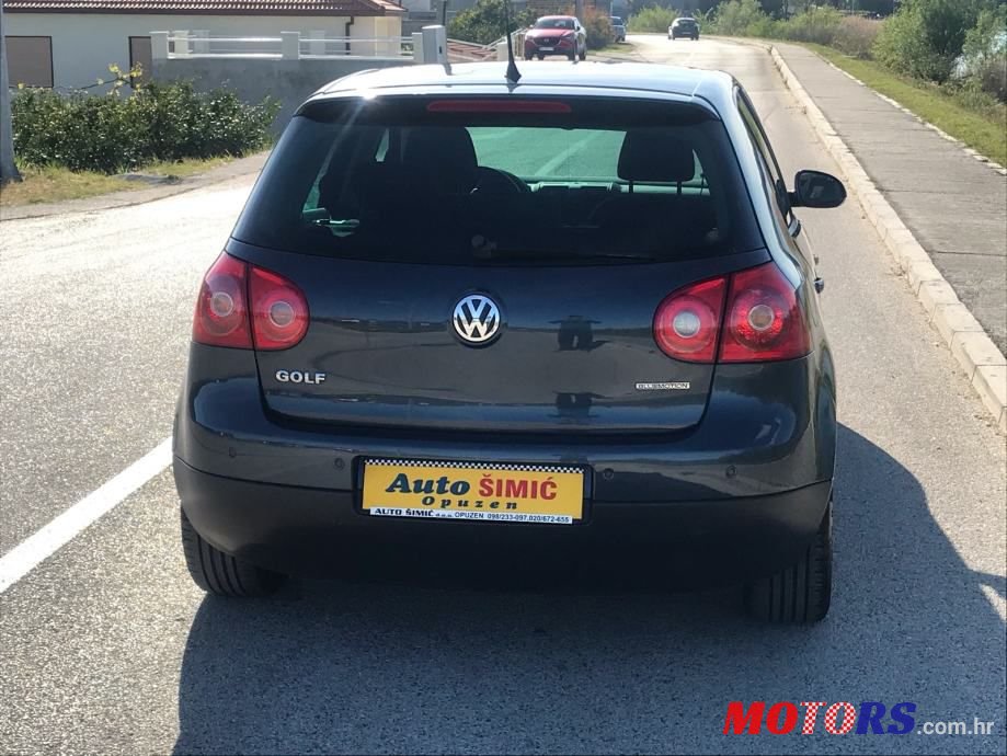 2008' Volkswagen Golf 5 1,9 Tdi photo #3