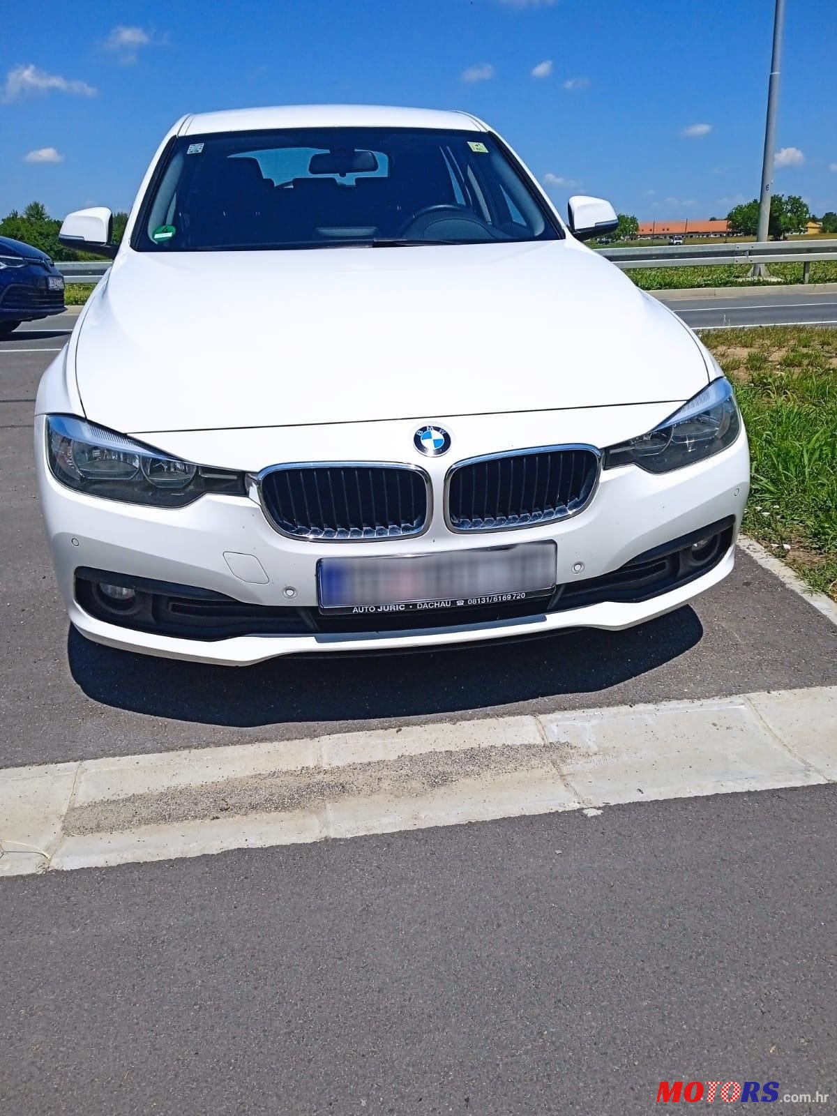 2016' BMW Serija 3 316D photo #3