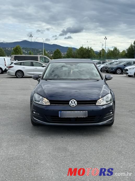 2016' Volkswagen Golf VII 1,6 Tdi Bmt photo #2