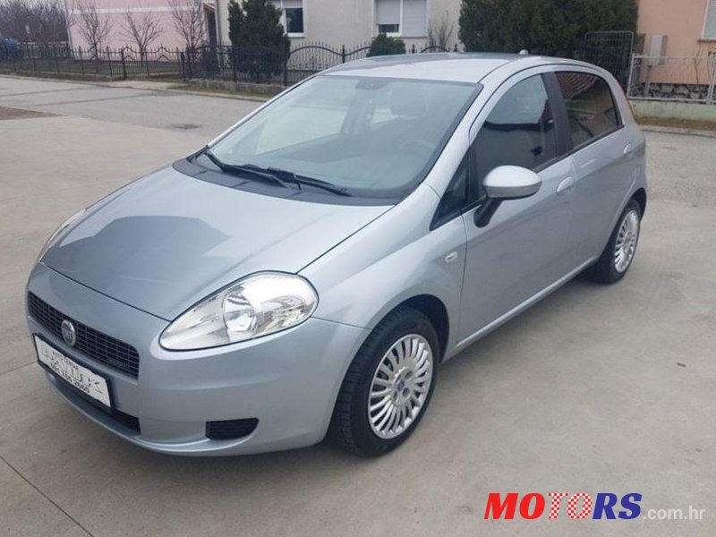 2006' Fiat Grande Punto 1,3 Multijet 16V photo #1