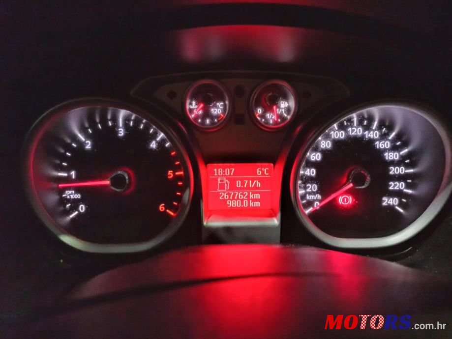 2008' Ford Focus Karavan photo #6