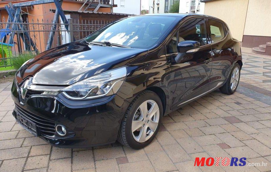 2015' Renault Clio Dci 90 photo #1