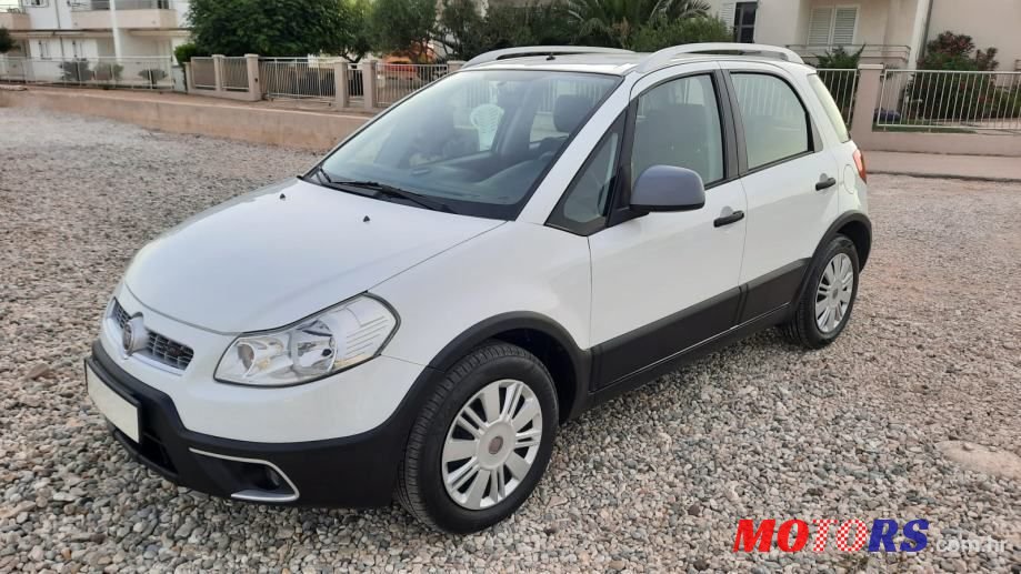 2013' Fiat Sedici 2.0Jtdm photo #1