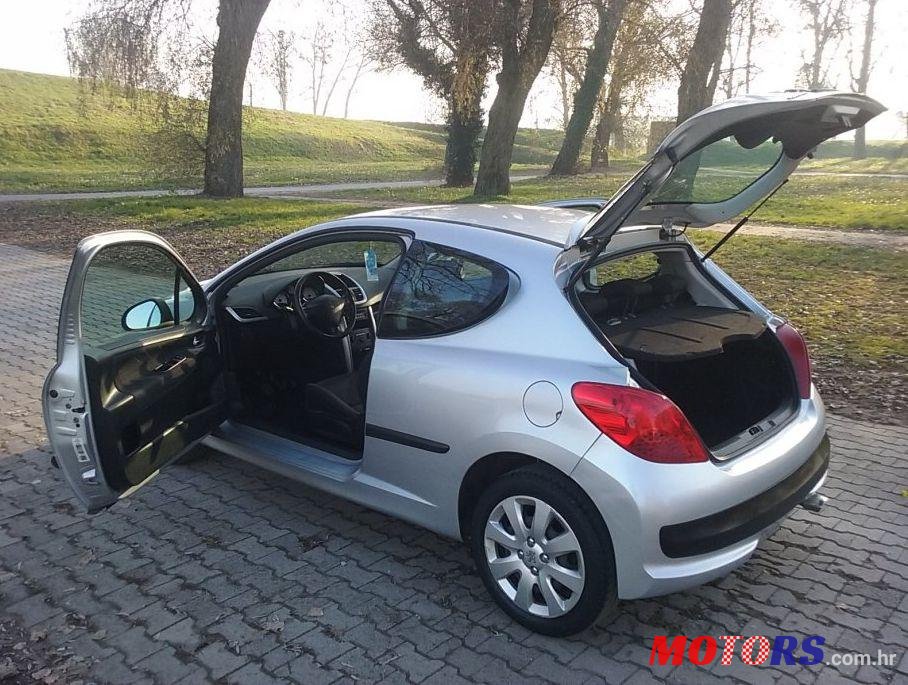 2007' Peugeot 207 Sport 1,6 HDi photo #2