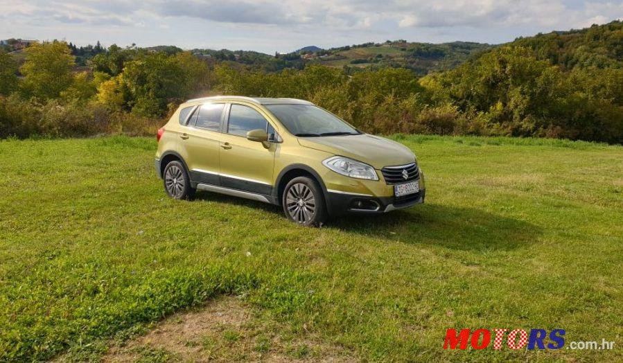 2013' Suzuki Sx4 S-Cross 1,6 photo #1