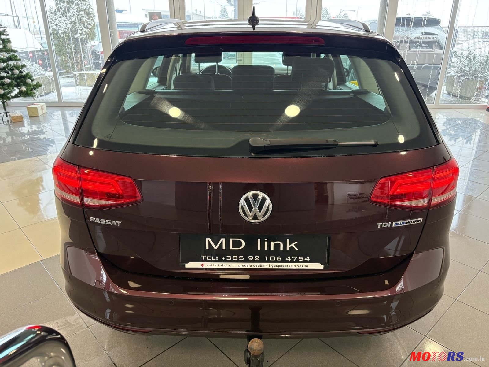 2017' Volkswagen Passat Variant photo #5