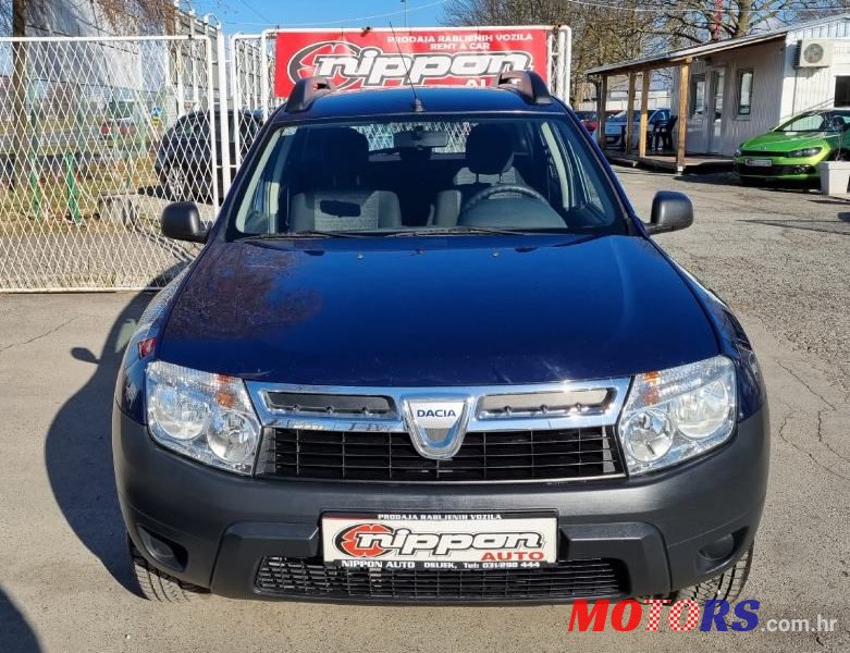 2010' Dacia Duster 1,6 16V photo #2