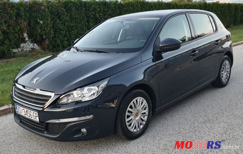 2014' Peugeot 308 photo #2