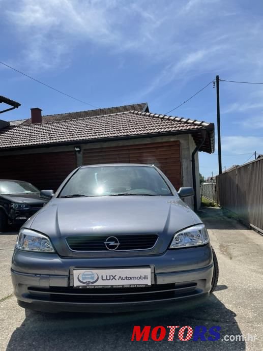 2006' Opel Astra 1,7 Cdti photo #3