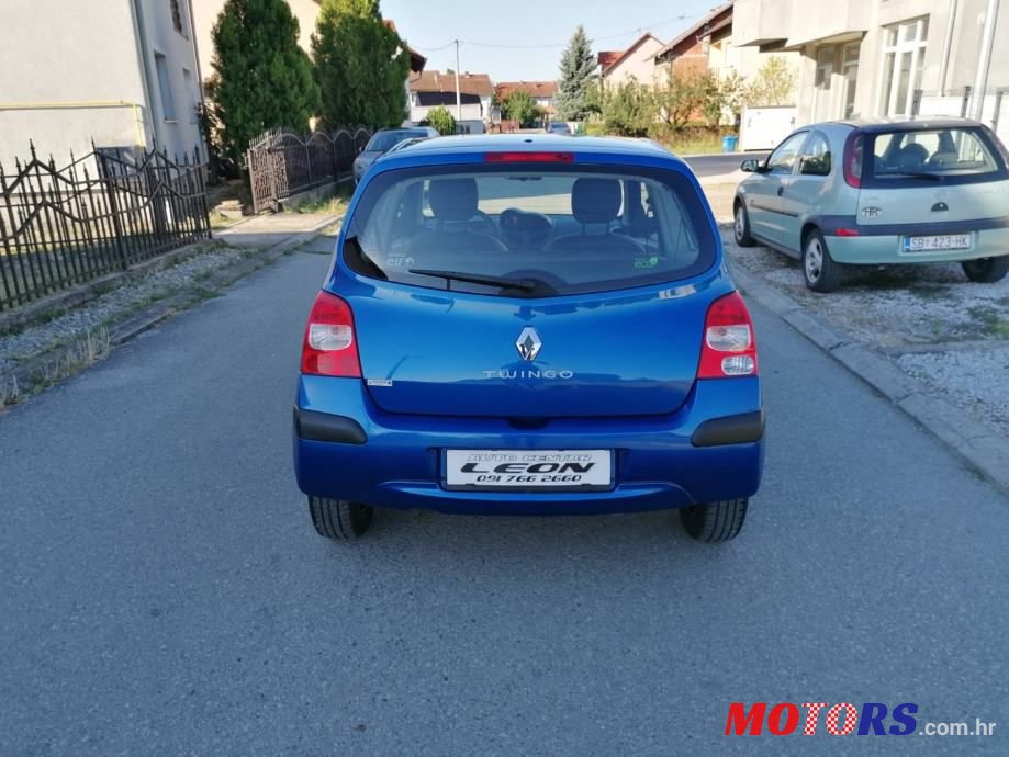 2009' Renault Twingo 1,2 photo #6