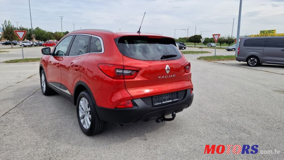 2016' Renault Kadjar Dci 130 photo #6