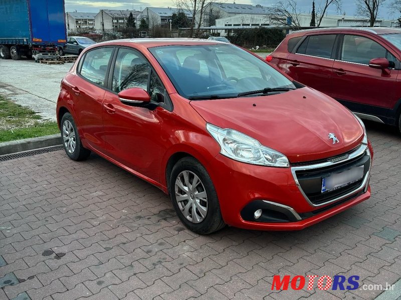 2017' Peugeot 208 photo #2