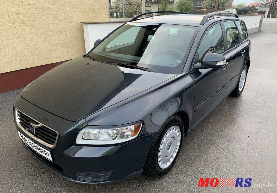 2010' Volvo V50 1,6 D photo #1