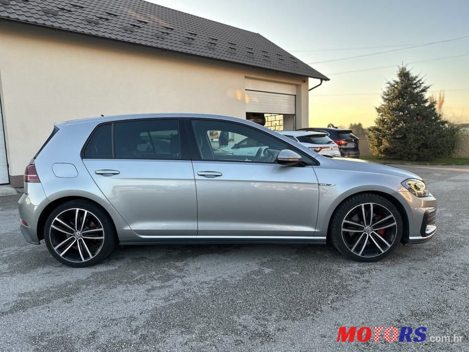 2018' Volkswagen Golf 7 2,0 Gtd photo #4