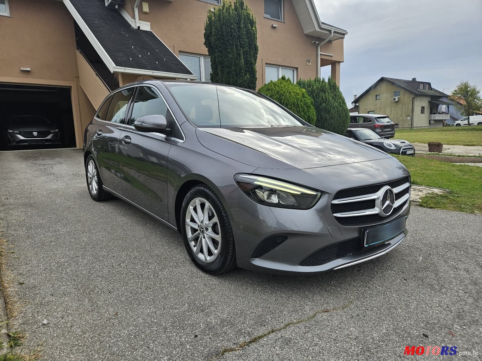 2020' Mercedes-Benz B-Klasa 200 photo #1