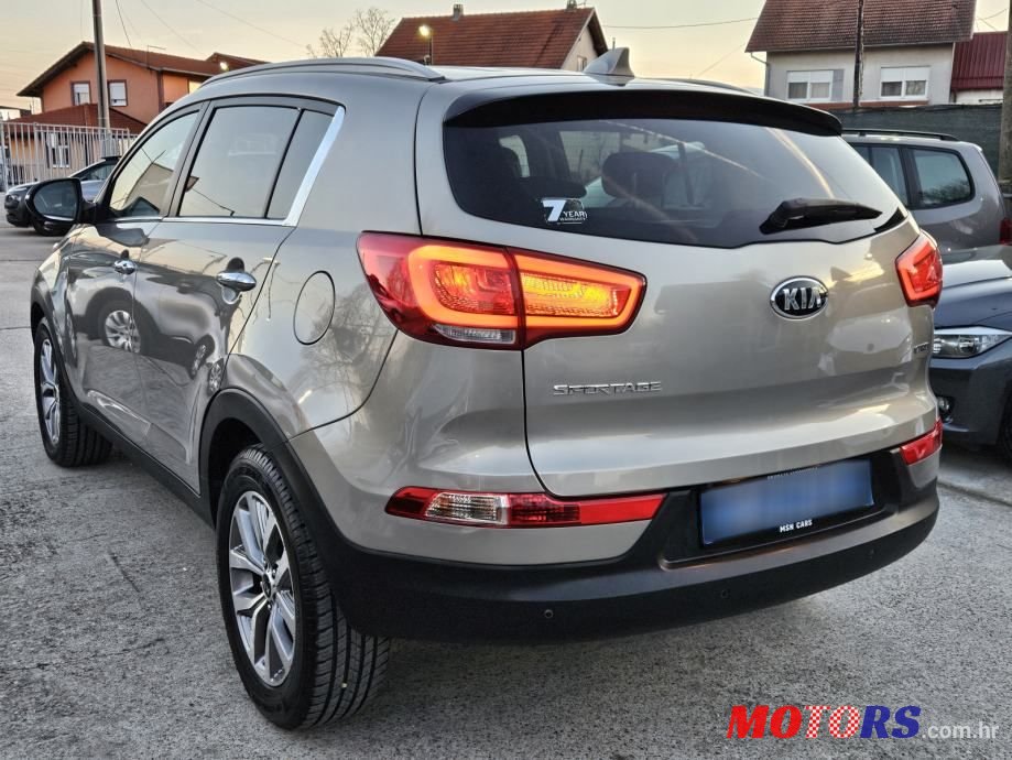 2015' Kia Sportage 2Wd 1,7 Crdi Eco photo #3