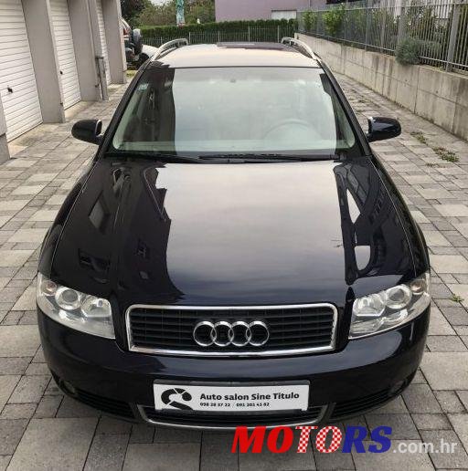 2002' Audi A4 Avant photo #4