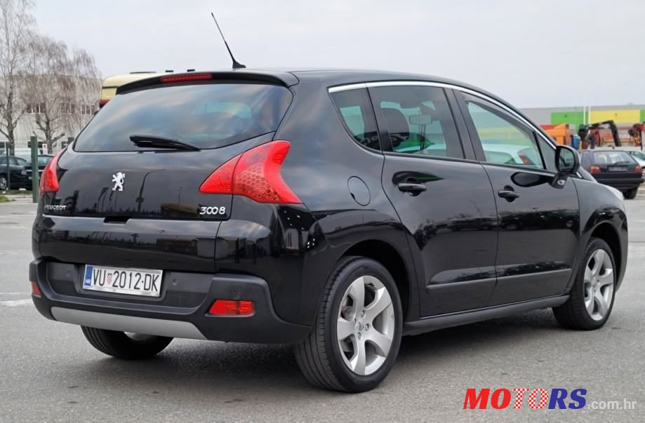 2011' Peugeot 3008 photo #5