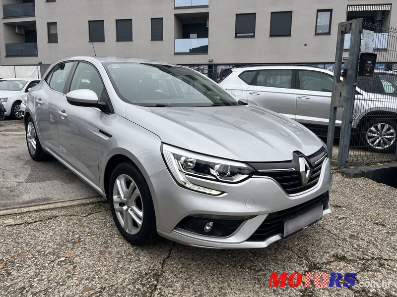 2018' Renault Megane Dci 110 photo #1