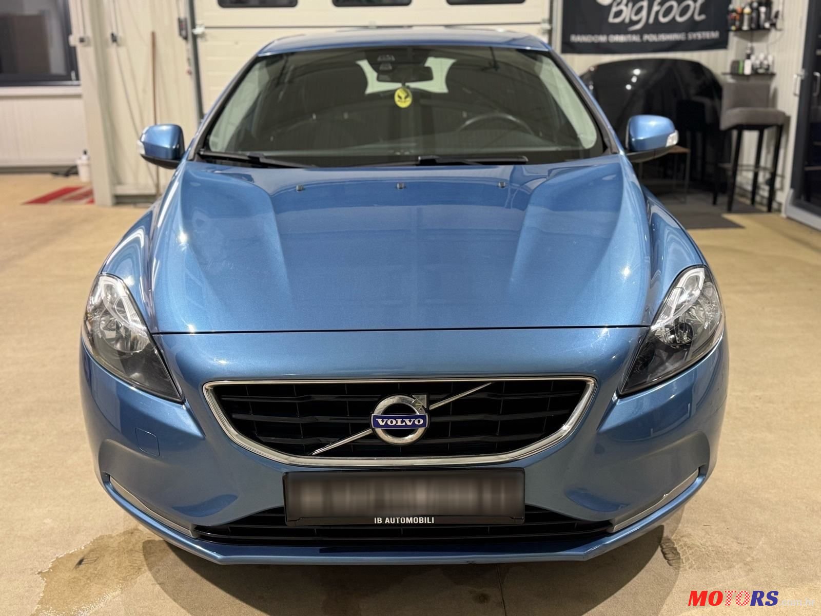 2015' Volvo V40 D2 photo #3