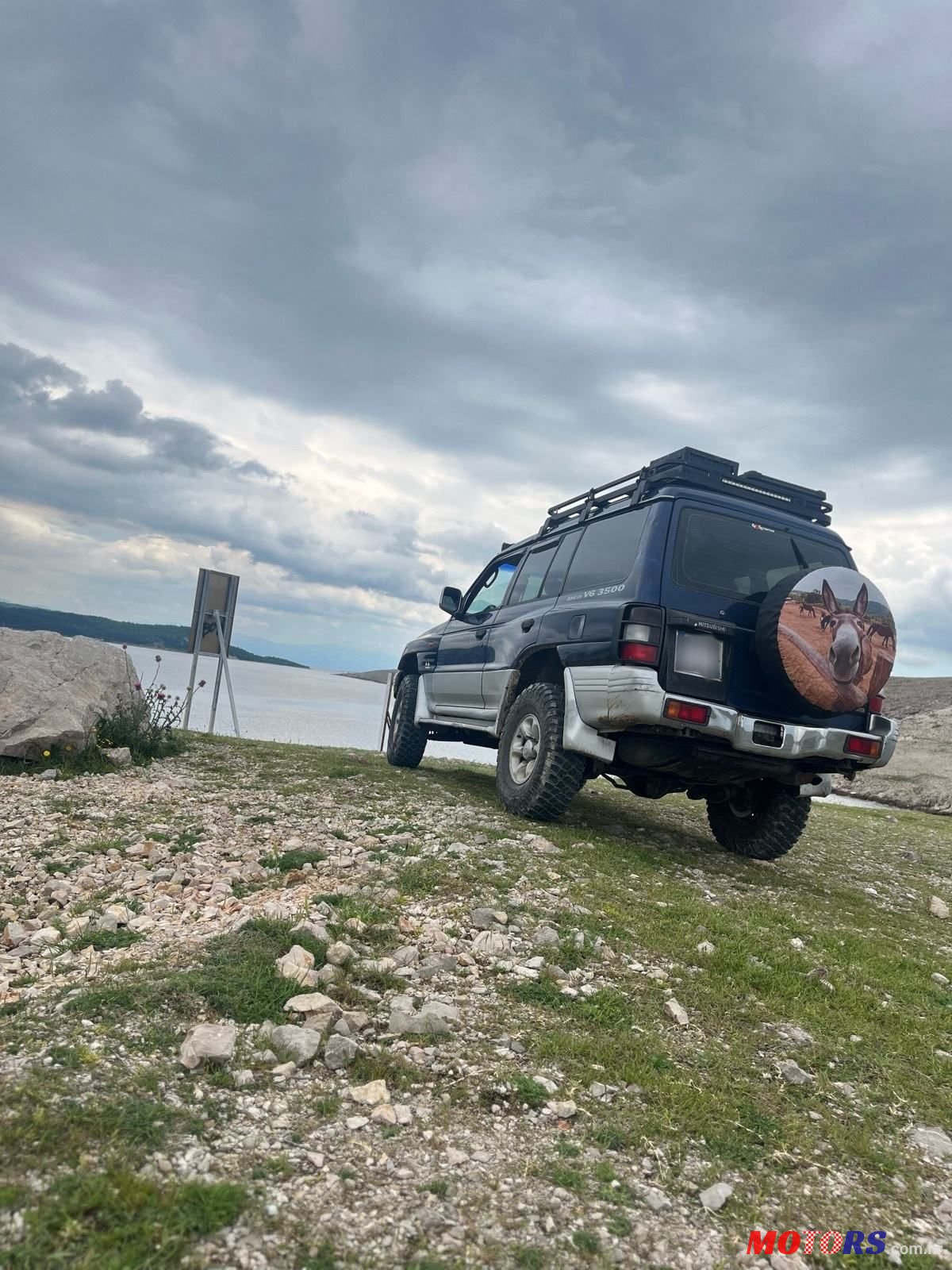 1998' Mitsubishi Pajero 3,5 V6-24V Gls photo #2