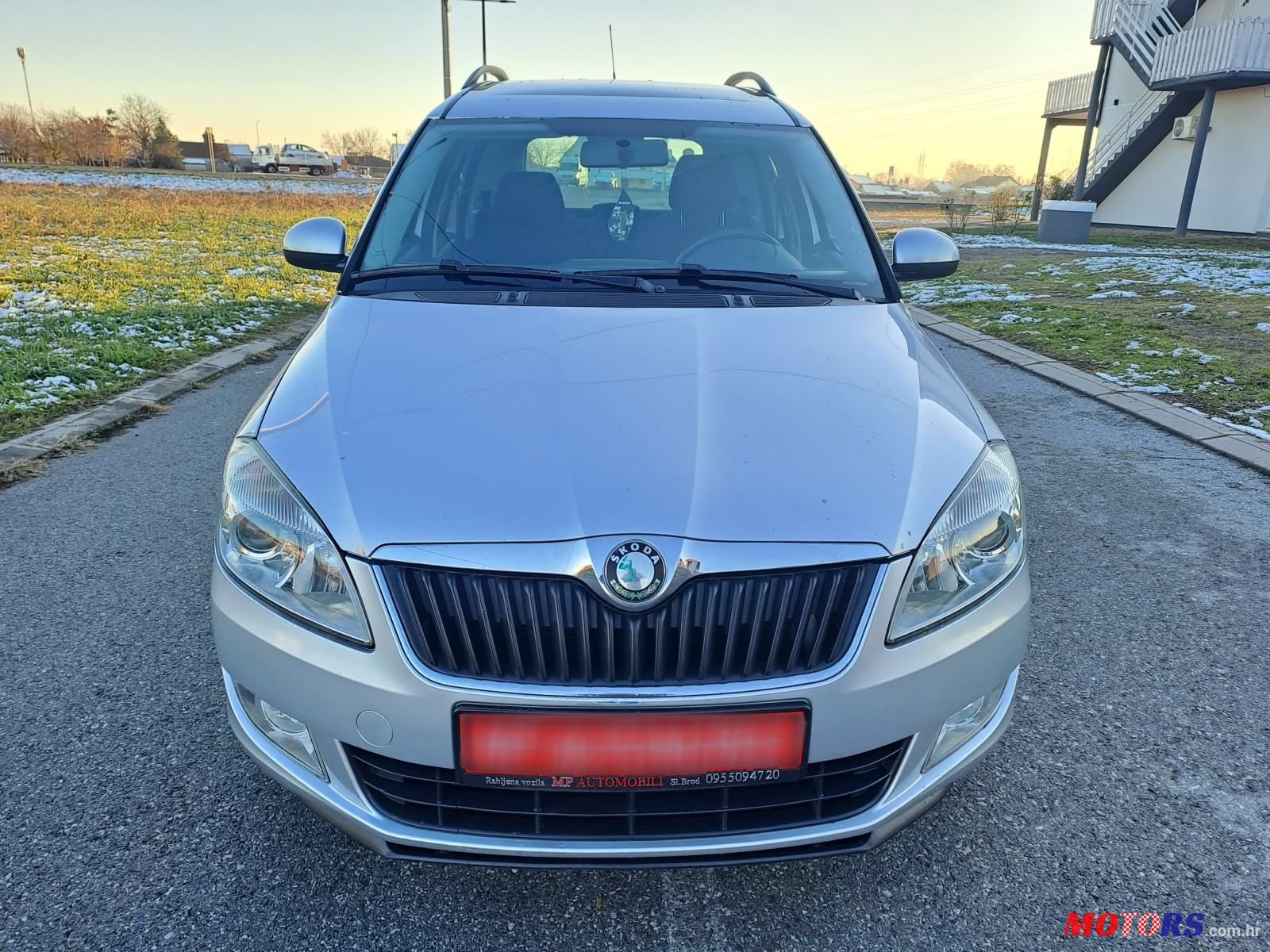 2010' Skoda Roomster 1,6 Tdi photo #3