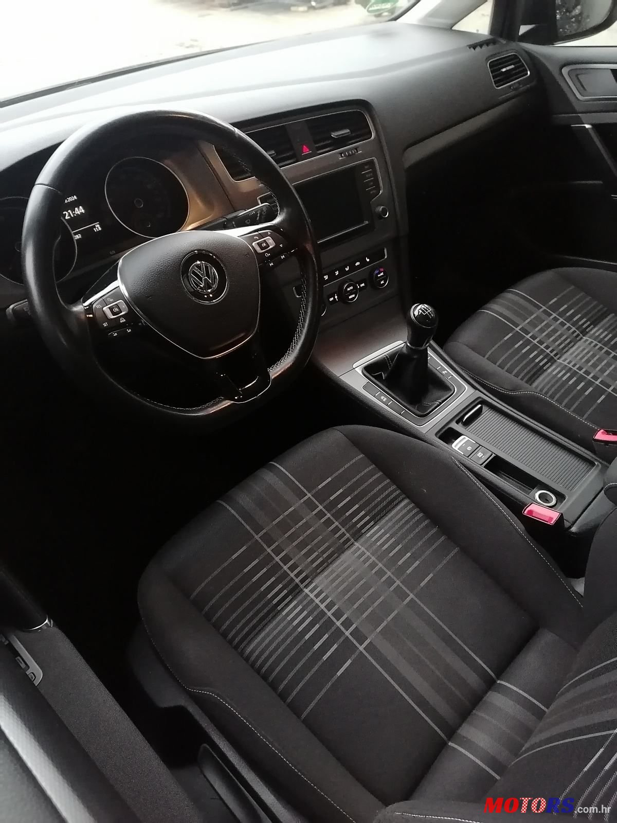 2016' Volkswagen Golf VII 1,6 Tdi Bmt photo #5