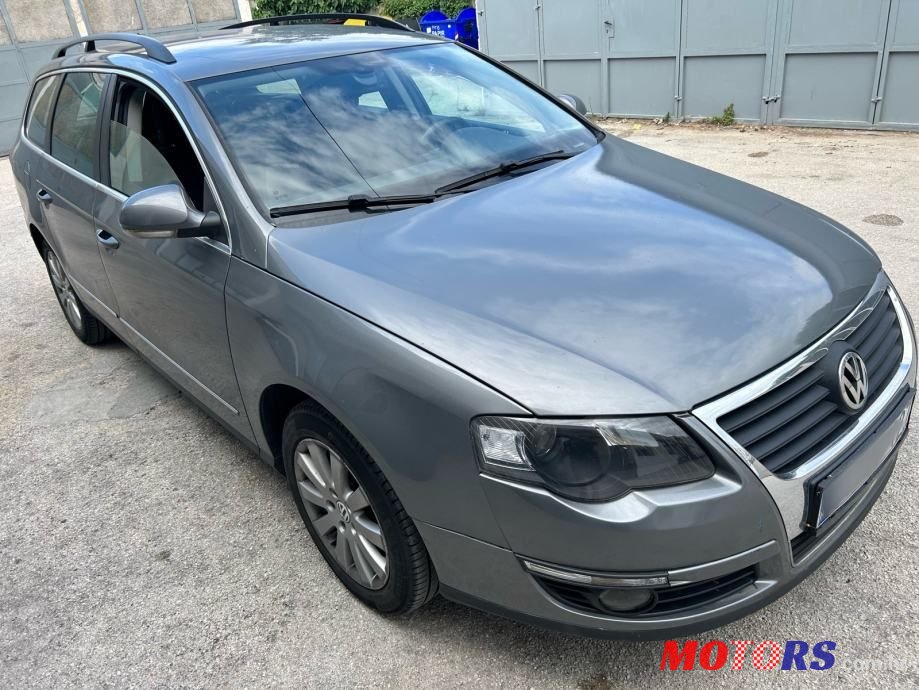 2006' Volkswagen Passat Variant photo #3