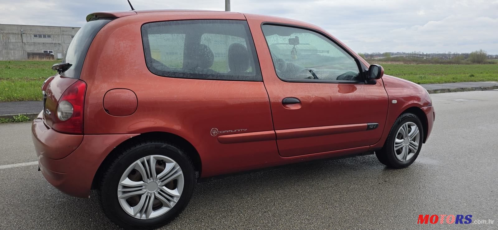 2005' Renault Clio 1,4 16V photo #3