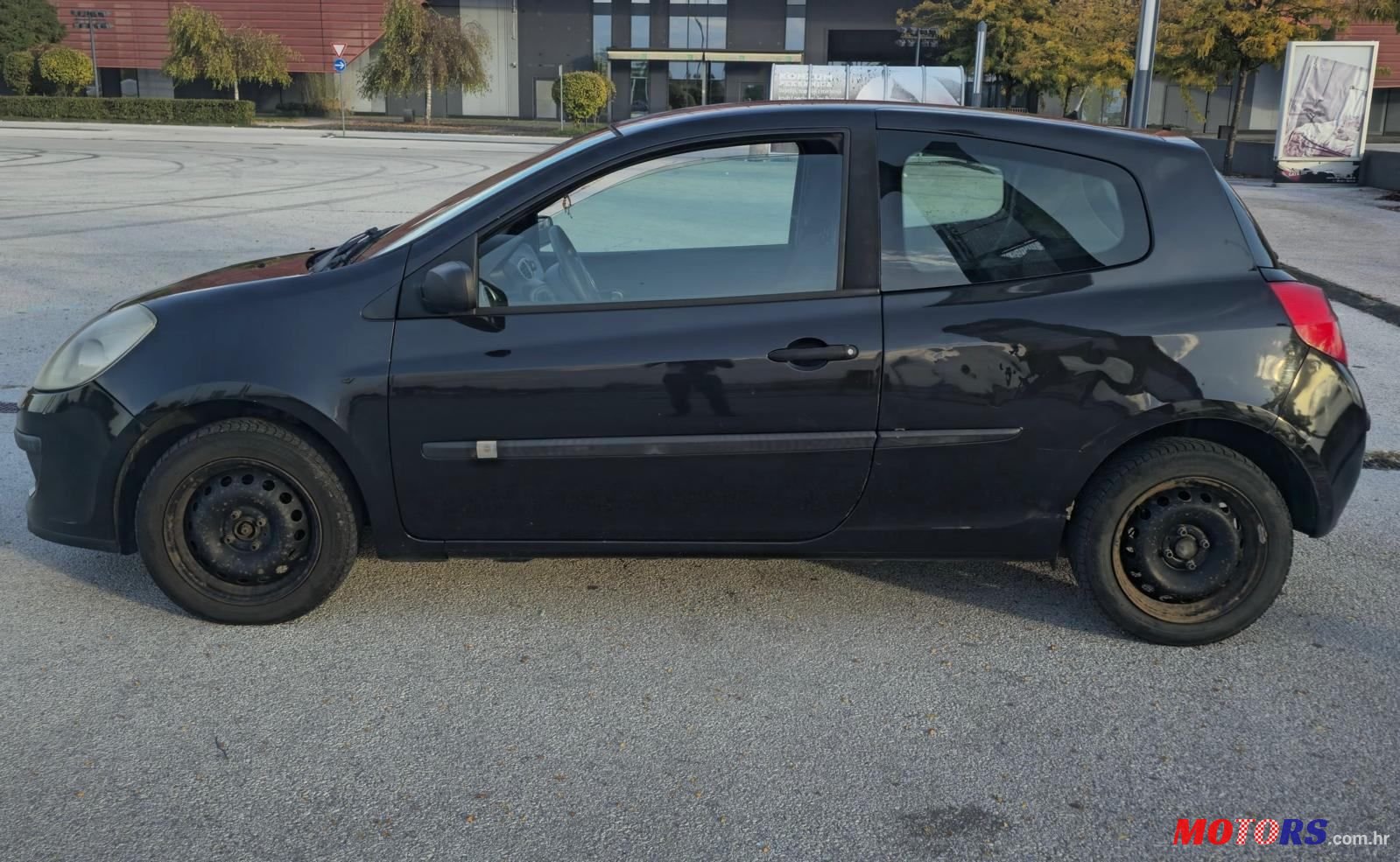 2007' Renault Clio 1,2 16V photo #2