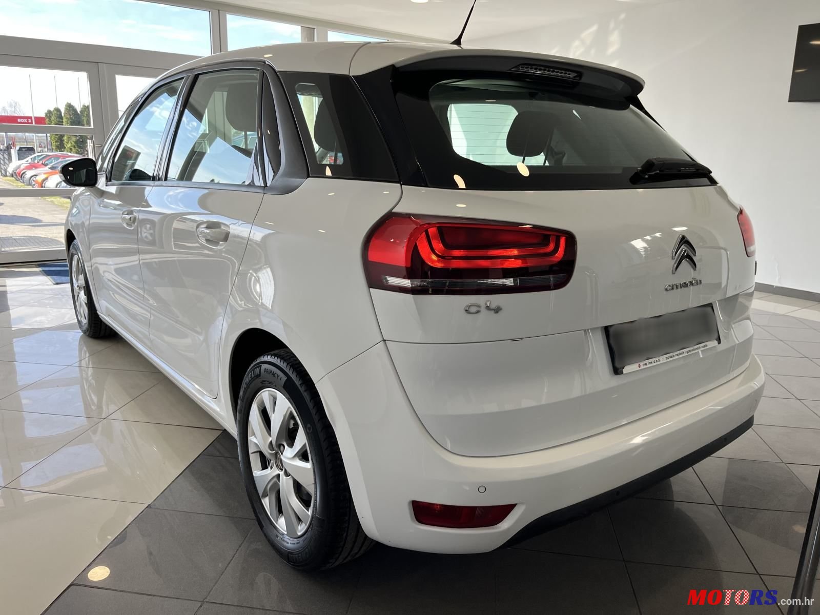 2017' Citroen C4 Picasso Bluehdi 120 photo #4