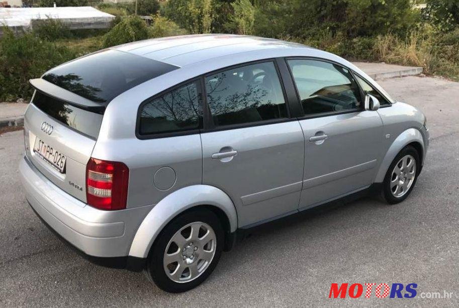 2001' Audi A2 1,4 Tdi photo #2